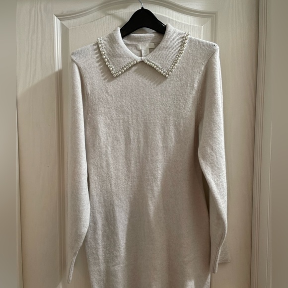 Collared Knit Dress - Picture 3 of 4